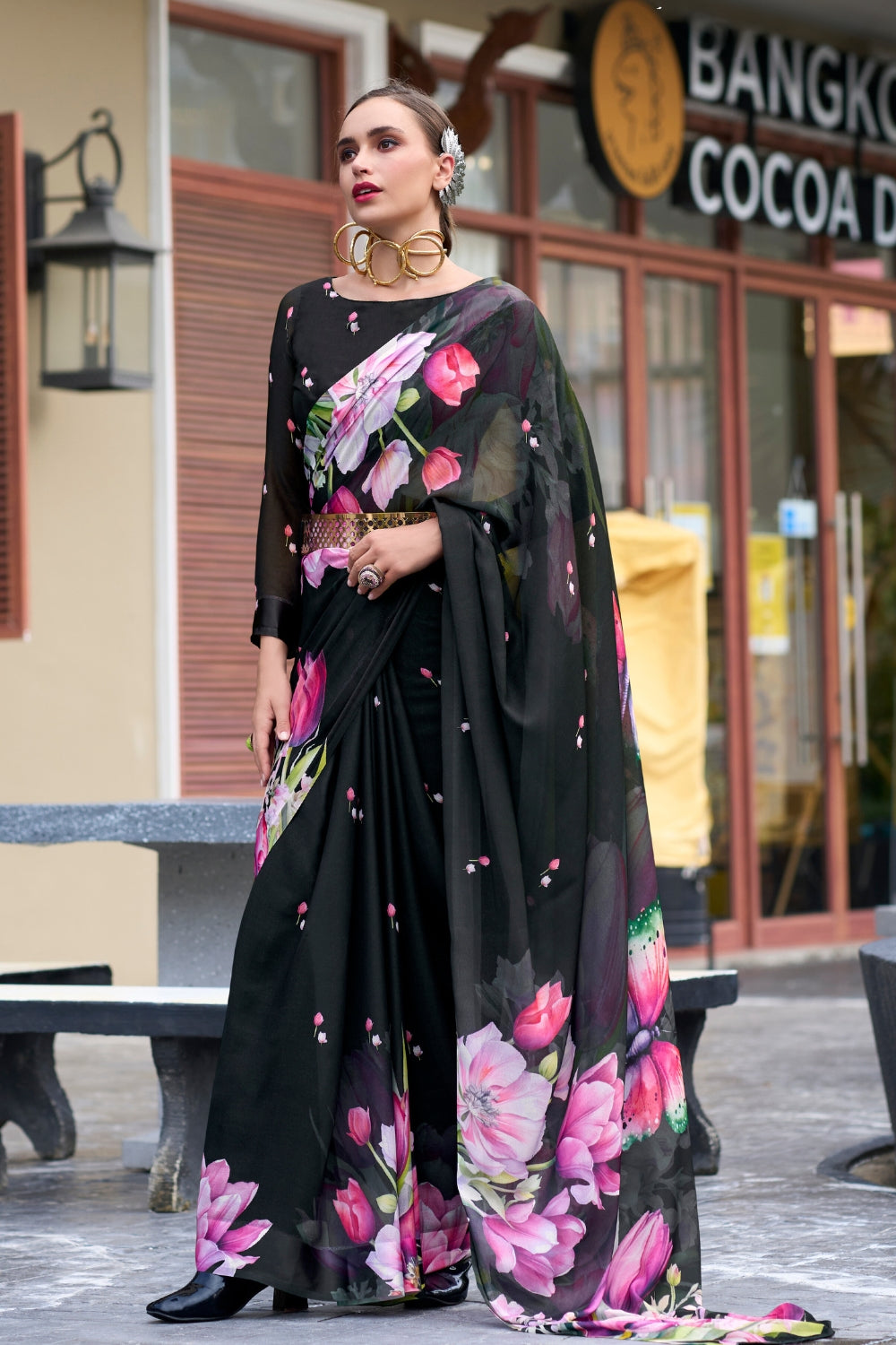 Black Pure Georgette Saree With Exclusive Print Saree