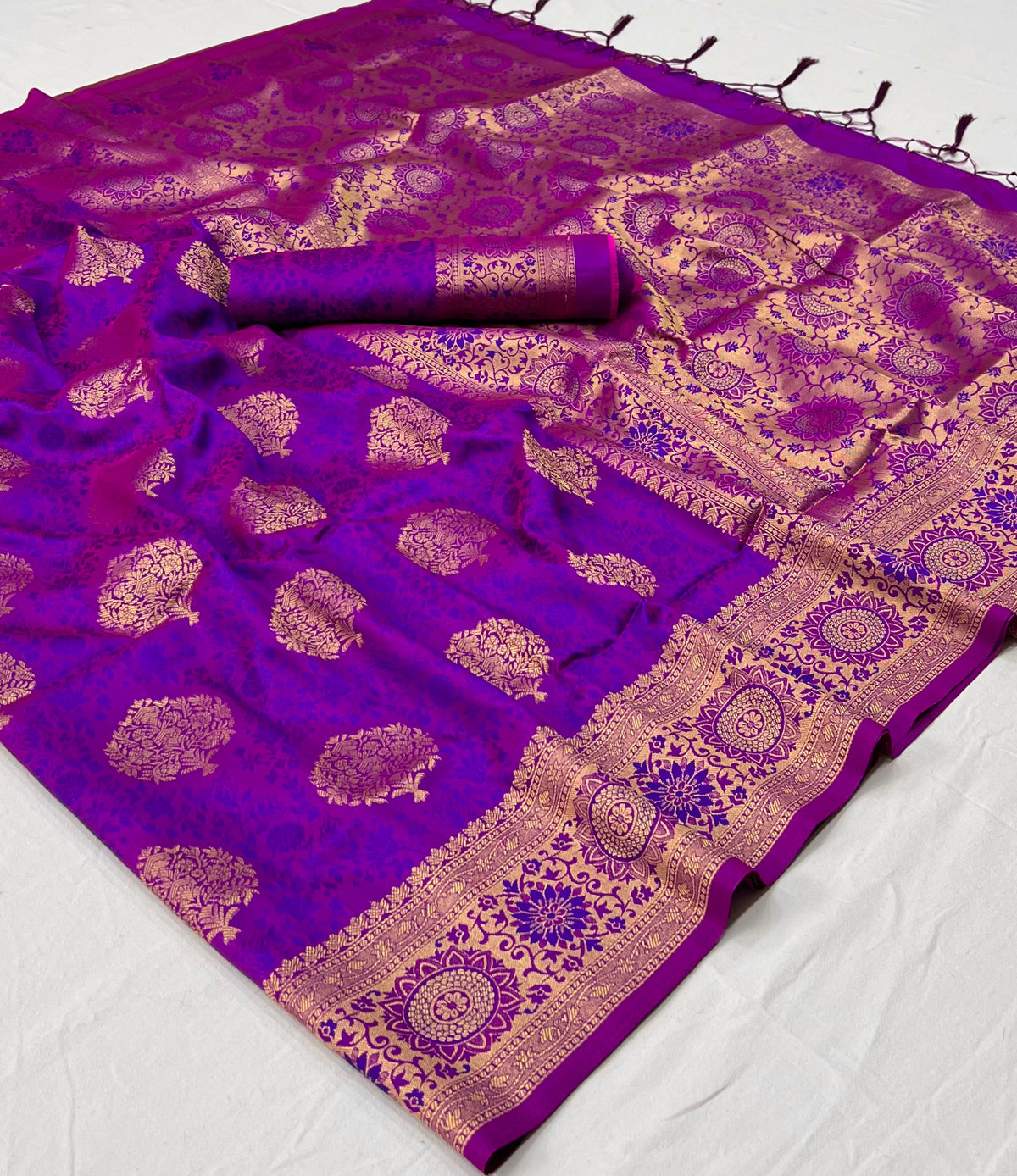 Fluorescent Violet Kanjivaram Saree