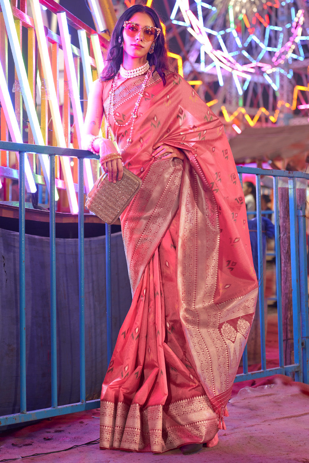 Pink Banarasi Silk Saree With Blouse Piece