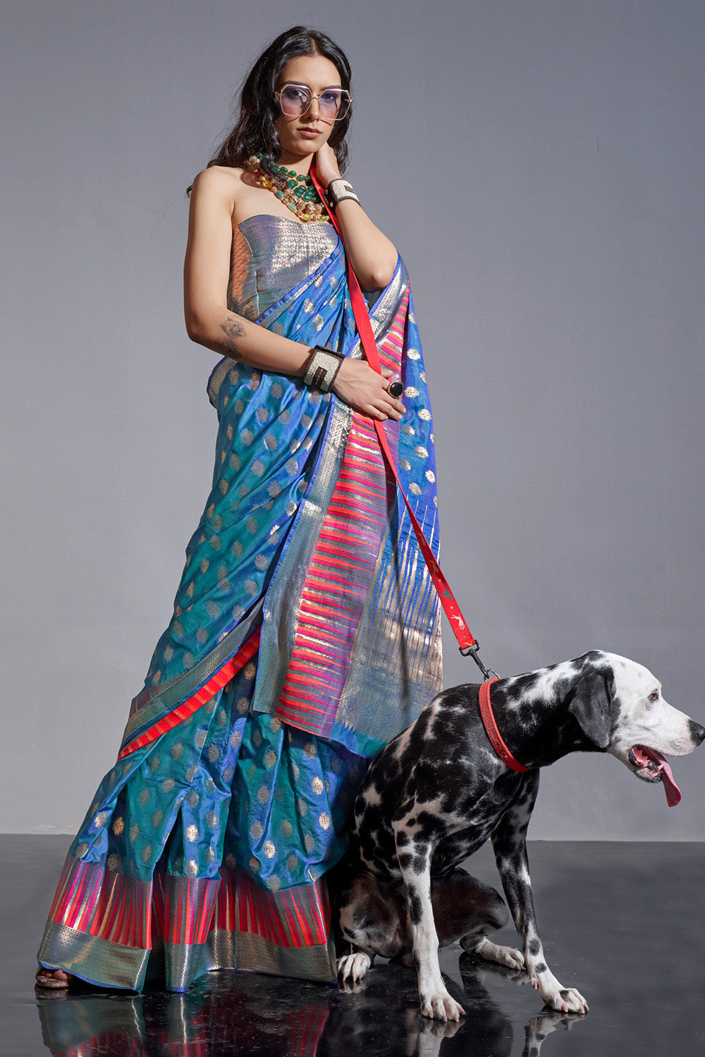 Blue Banarasi Silk Saree With Blouse Piece