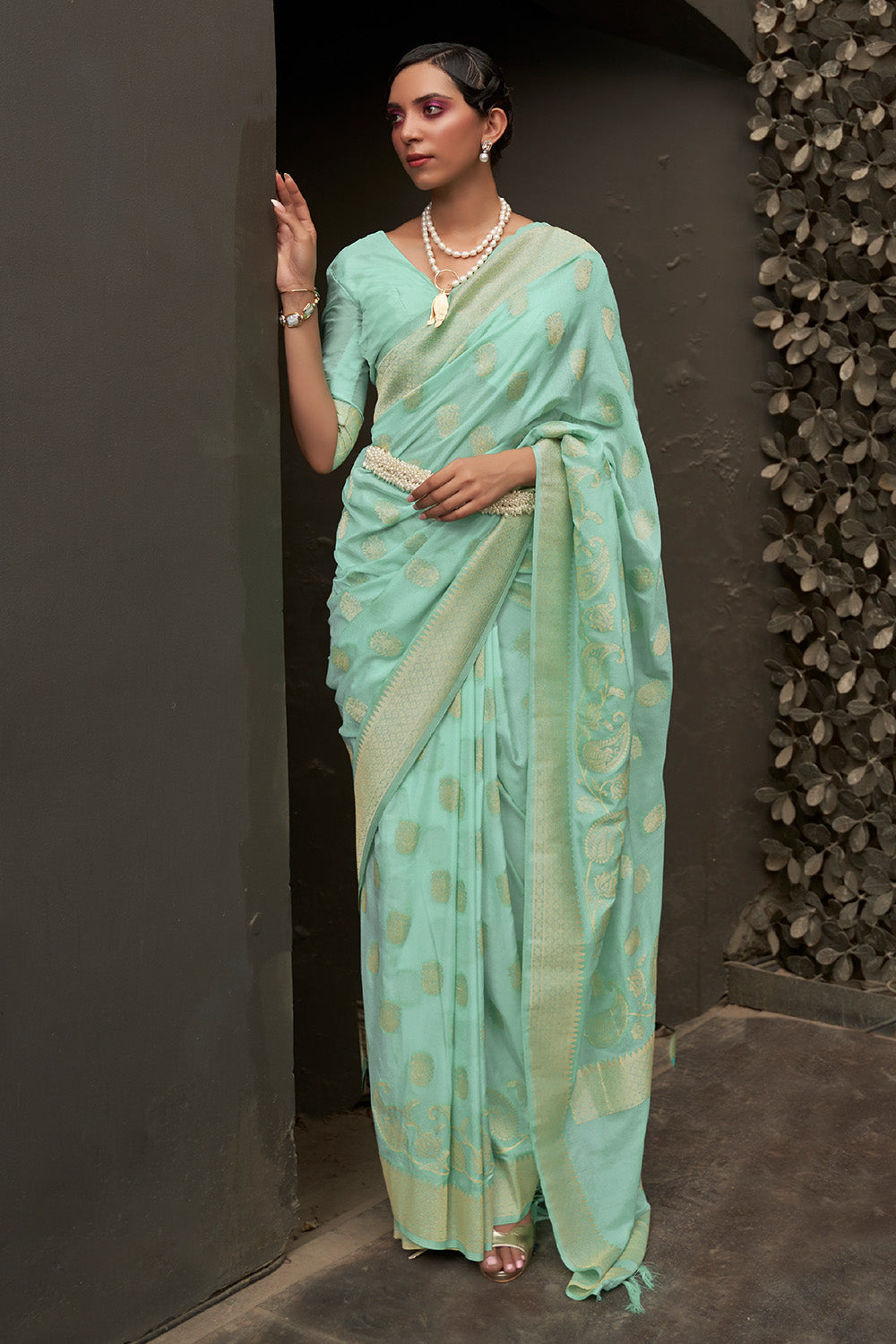 Firozi Silk Saree With Blouse Piece