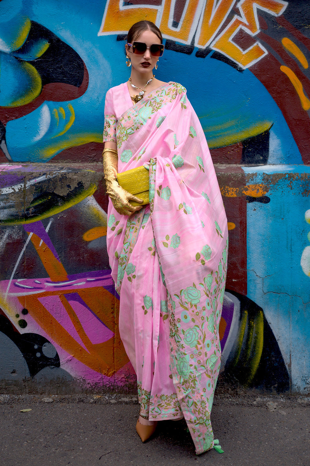 Pink Banarasi Silk Saree With Blouse Piece