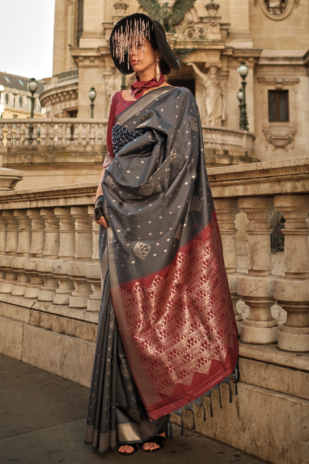 Black Soft Silk Saree With Blouse Piece